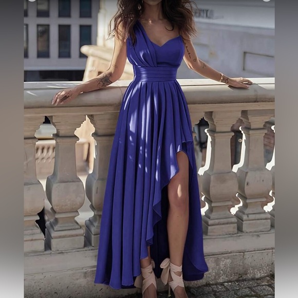 Dresses & Skirts - Elegant Orange Evening Gown